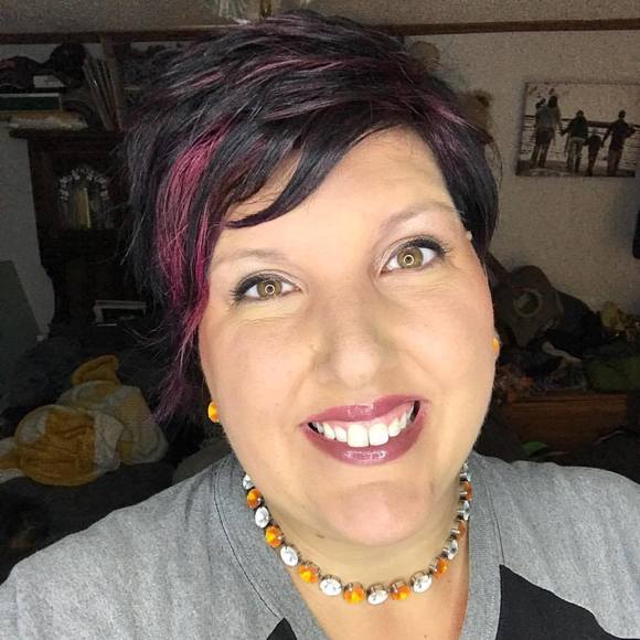 Meet your Posher, Angelica - Picture 1 of 1